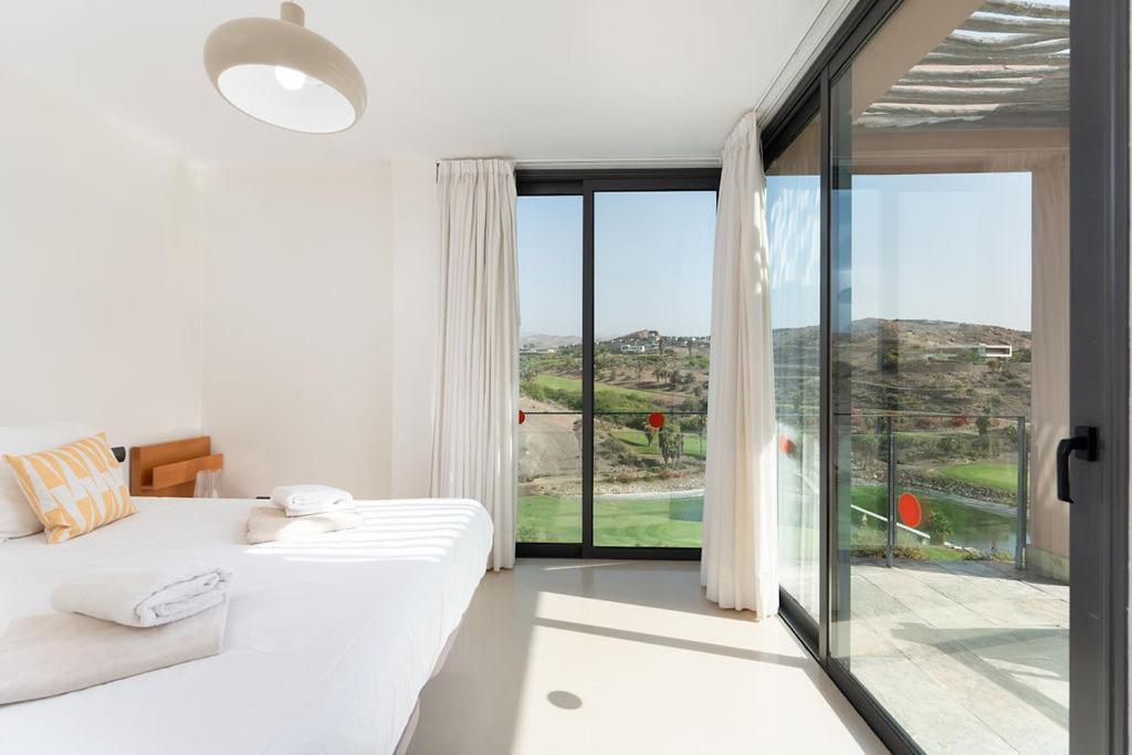 Villa Mit Pool Los Lagos 16 Salobre  Eksteriør billede